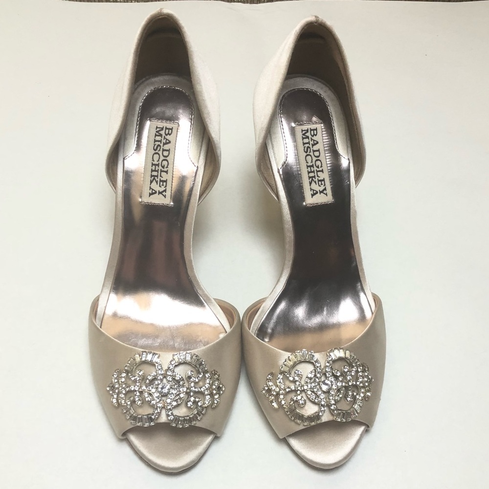 Badgley Mischka Salsa Crystal Blush Pink Heels 6M